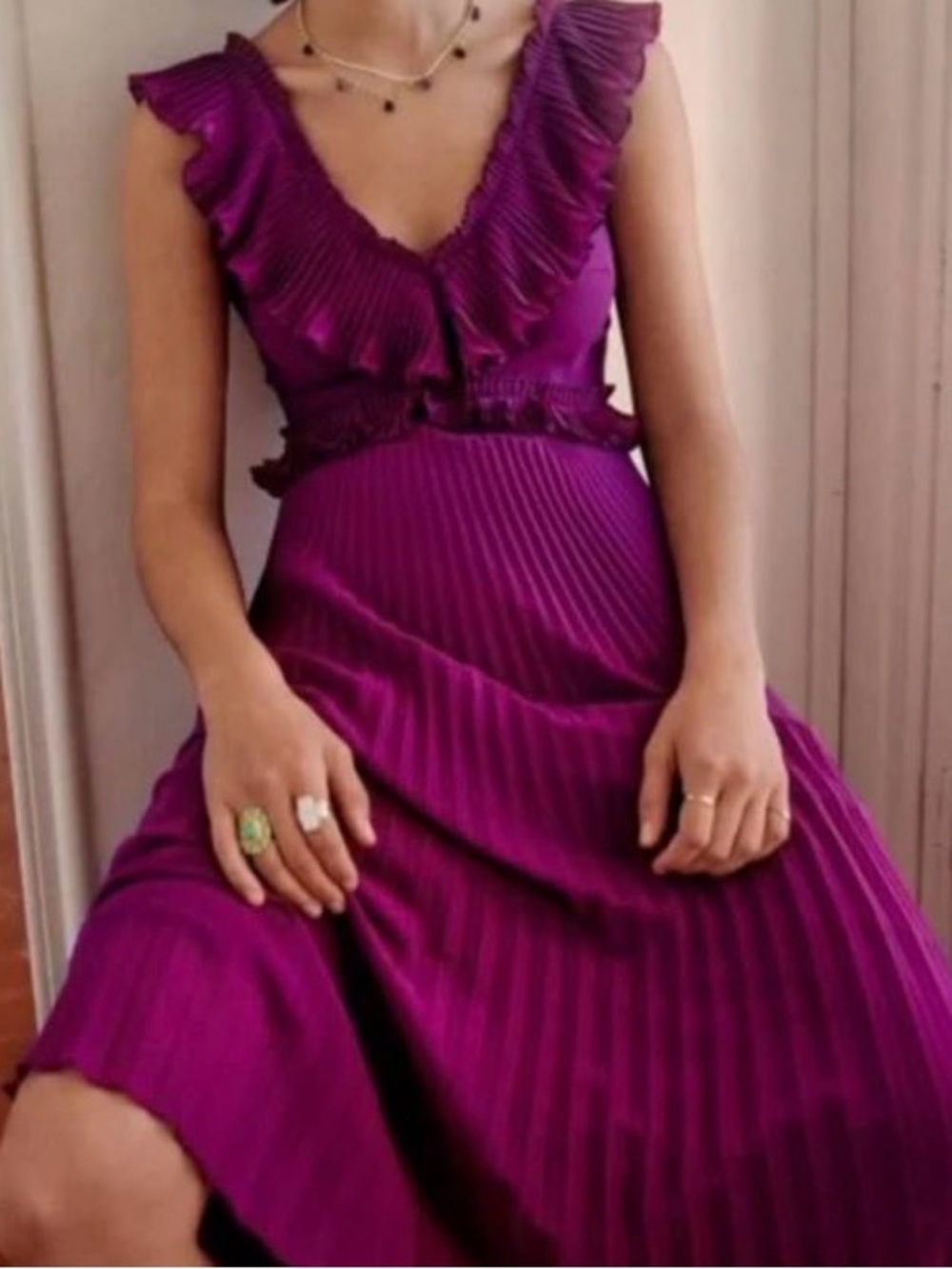 Sezane Rachelle Dress Pleated Ruffle V-Neck Midi in Violet size 38